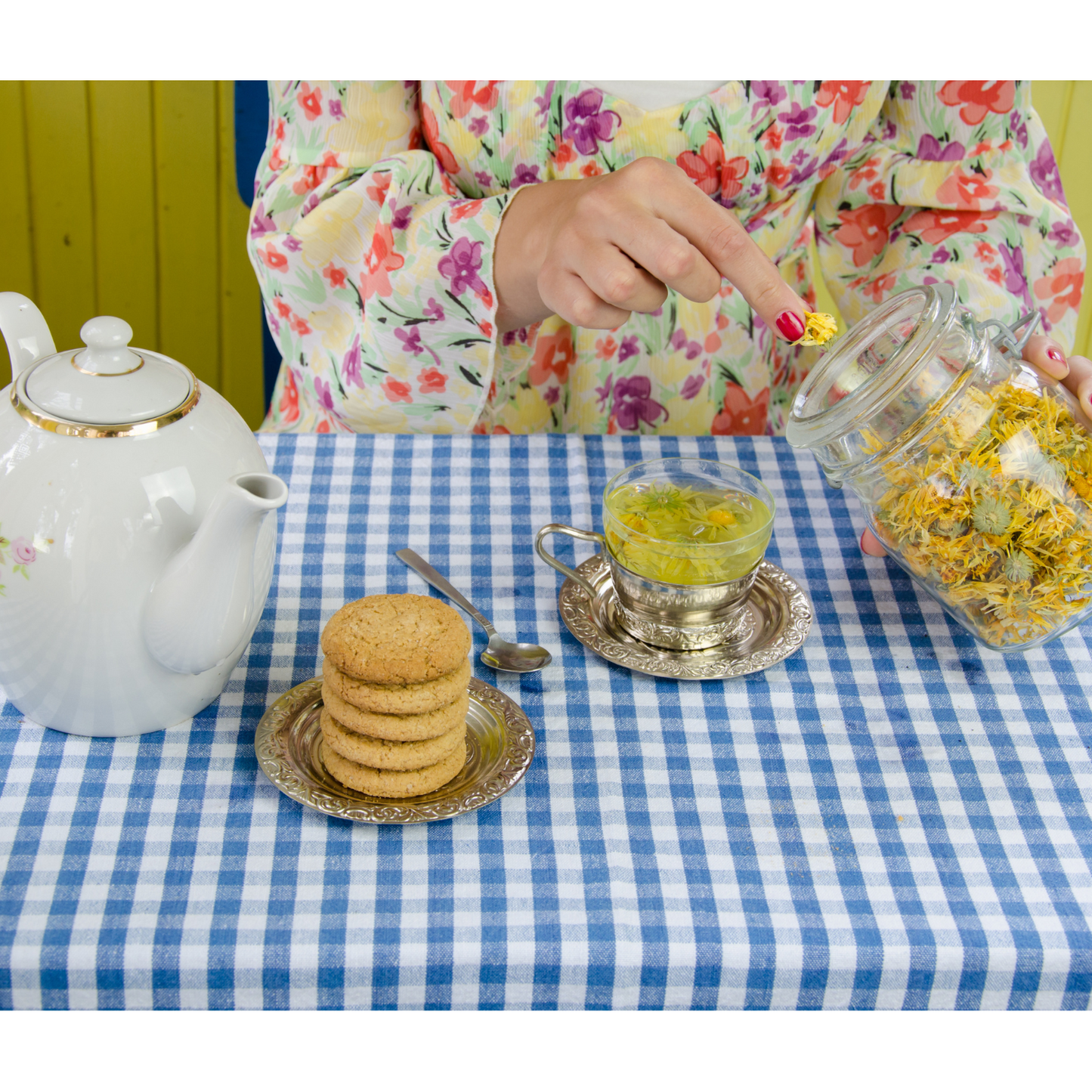 Witchy Pooh's Marigold Flower Petal Loose Leaf Calendula Herbal Tea For Wealth Rituals, Caffeine Free